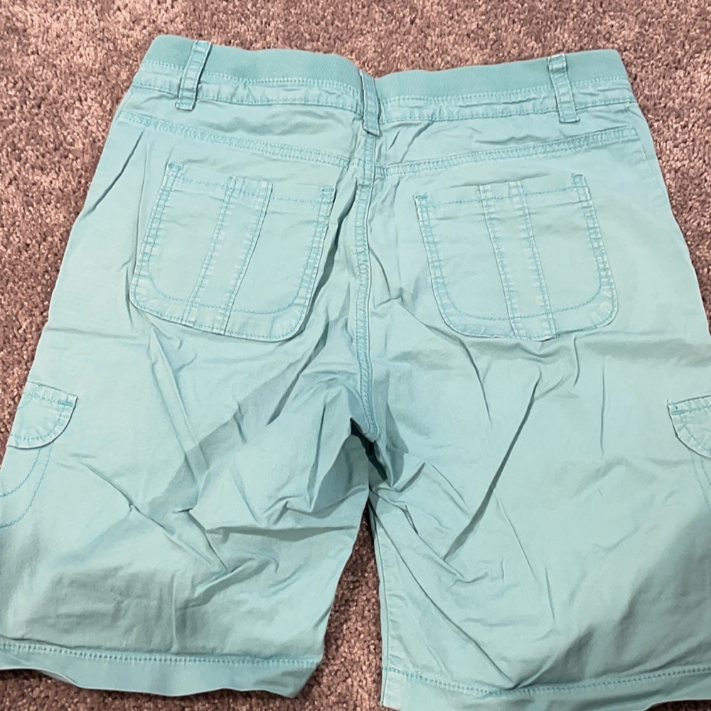 Shorts - Picture 2 of 5